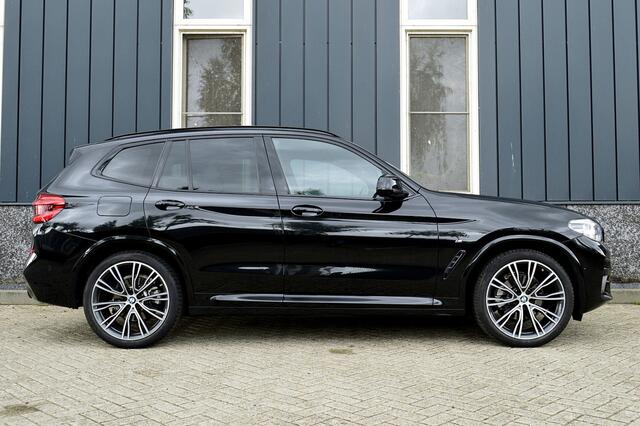 BMW X3 xDrive20i M-Sport Rijklaarprijs-Garantie Panorama dak Trekhaak Led Camera Apple Carplay Leder Interieur