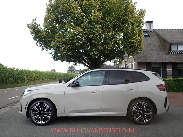 BMW X3 M50 !! 1e EIGENAAR !! H&K / HEAD-UP / 360* / ACC / SPORTLEER / PANO