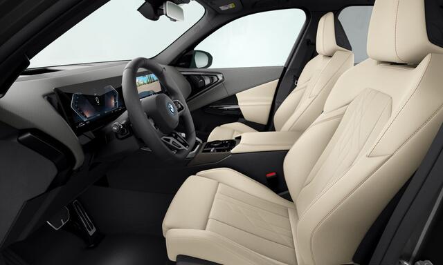 BMW X3 30e xDrive | M-Sport | 21'' | CoPilot | Harman/Kardon | Elek. Trekhaak | Elek. Stoelverst. | Stuur + Stoelverw. | Comfort Access