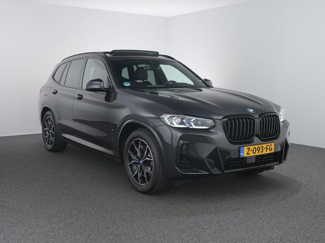 BMW X3 xDrive30e | Pano | Trekhaak | M-Sport | Shadow line |