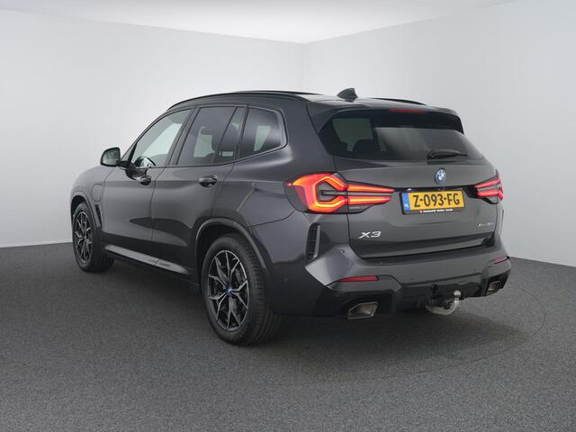 BMW X3 xDrive30e | Pano | Trekhaak | M-Sport | Shadow line |