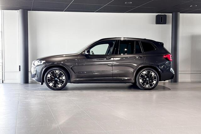 BMW X3 iX3 High Executive | Glazen Panoramadak | Harman Kardon | Stoelverwarming | Head-Up Display | Trekhaak |