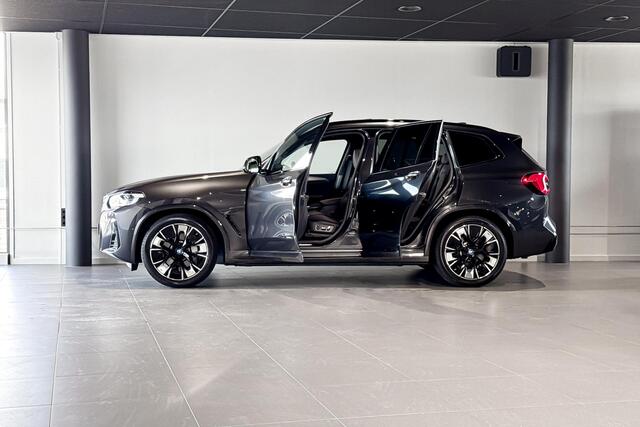 BMW X3 iX3 High Executive | Glazen Panoramadak | Harman Kardon | Stoelverwarming | Head-Up Display | Trekhaak |