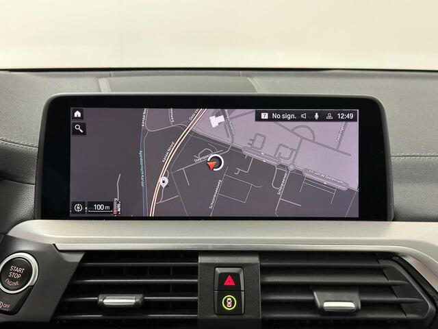 BMW X3 xDrive20i High Executive Edition XLINE | ACHTERUITRIJCAMERA | PARKEERSENSOREN RONDOM | STOELVERWARMING | 2000 KG TREKGEWICHT |