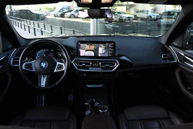 BMW X3 xDrive30e High Executive M Sport Automaat / Panoramadak / Laserlight / Head-Up / Active Cruise Control / Comfort Access / Parking Assistant Plus / Stuurverwarming