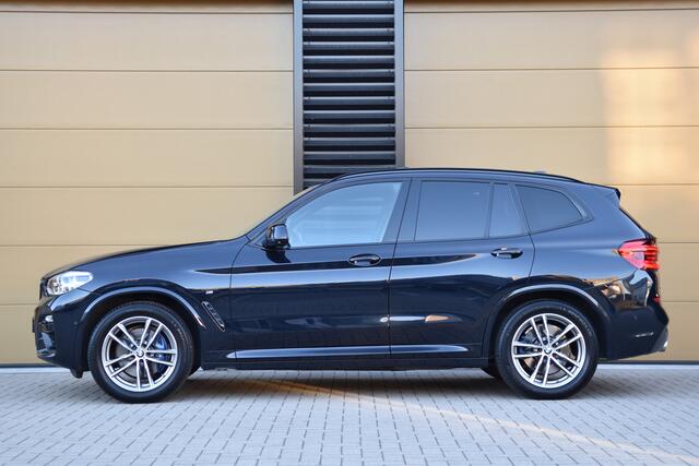 BMW X3 xDrive20i High Executive * M-sport * Panoramadak * Head-up * Harman/kardon * 1e eigenaar * Dealeronderhouden *