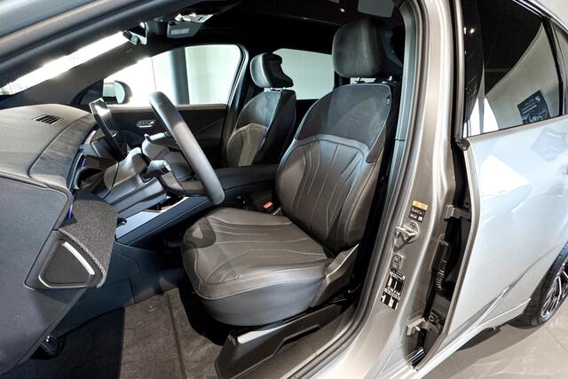 BMW X3 iX3 40 eDrive 83 kWh | M Sport | Glazen Panoramadak | Stoelverwarming | Trekhaak |