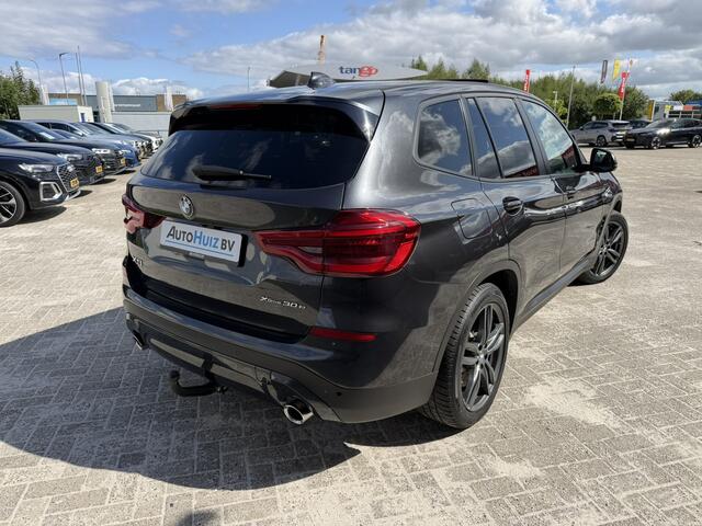 BMW X3 xDrive30e Executive Panoramadak Leder LED Carplay ACC Stuurwielverwarming Head-Up Display Trekhaak
