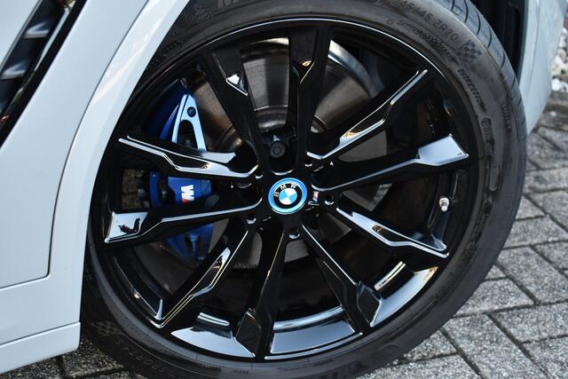 BMW X3 xDrive30e M-Sport Pano Trekh HUD E-zetels 360-cam Gesture