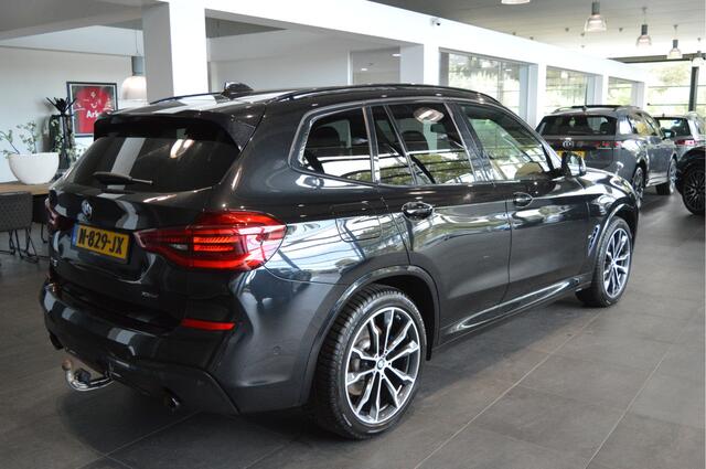 BMW X3 xDrive30e M-SPORT HUD camera leer trekhaak 20 inch !!