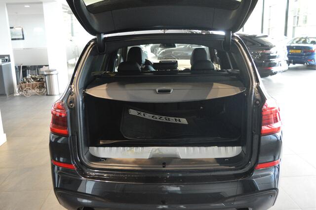 BMW X3 xDrive30e M-SPORT HUD camera leer trekhaak 20 inch !!