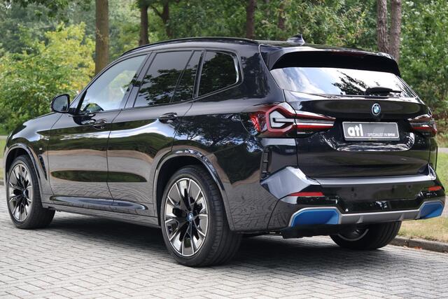 BMW X3 iX3 High Executive 80 kWh M-Sport | Pano | Harman Kardon | Drive ass Pro | HUD | 360 Cam | Keyless | Alarm kl.3 | Leder | Etc.