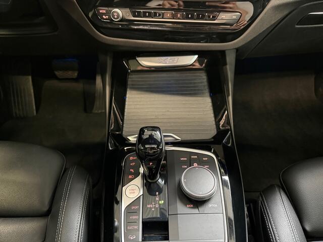 BMW X3 xDrive30e I Elek. Trekhaak I Panoramadak I Elek. Achterklep I Stoelverwarming I Cruise I Camera I