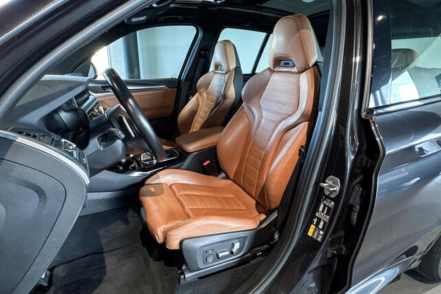 BMW X3 xDrive30e High Executive | M Sport | Glazen Panoramadak | Stoelverwarming | Comfort Access |