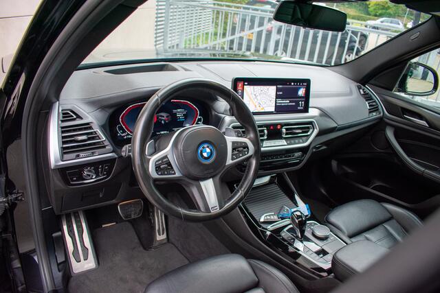 BMW X3 xDrive30e High Executive M-Sport Pano-Laser LED-Head up-Keyless-20"-Trekhaak