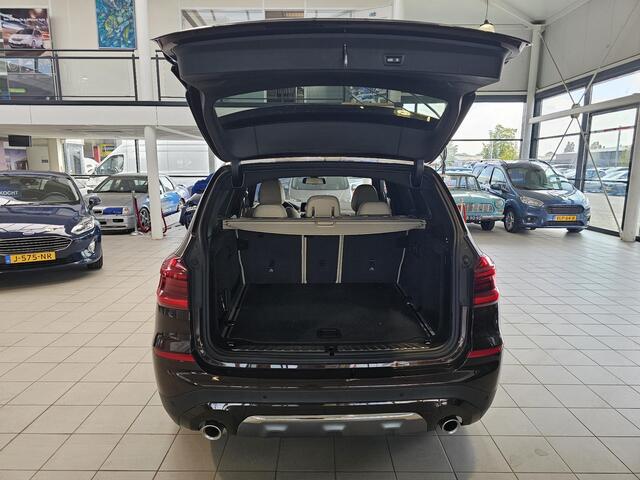 BMW X3 xDrive30i High Executive