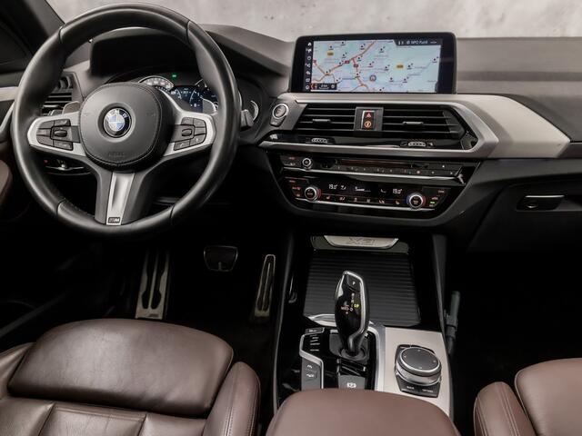 BMW X3 xDrive20i M Sport High Executive (PANORAMADAK, M PAKKET, GROOT NAVI, BRUIN LEDER, STOELVERWARMING, SPORTSTOELEN, CAMERA, ELEK ACHTERKLEP, SFEERVERLICHTING, NIEUWSTAAT)