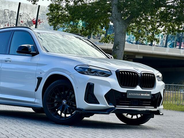 BMW X3 xDrive30e | High Executive | M-pakket | Leer | Spoilerset | Camera | Adaptive Cruise | Stuurverwarming | Inc. BTW
