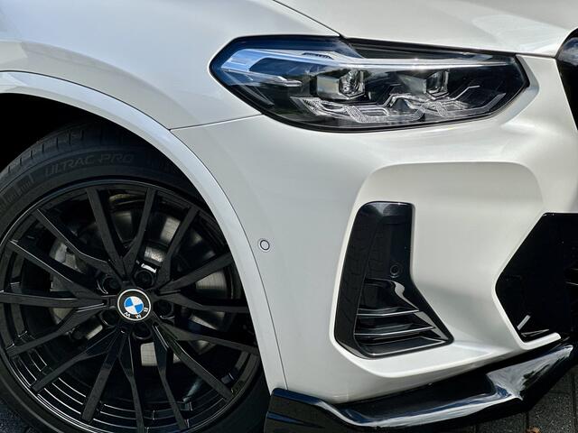 BMW X3 xDrive30e | High Executive | M-pakket | Leer | Spoilerset | Camera | Adaptive Cruise | Stuurverwarming | Inc. BTW