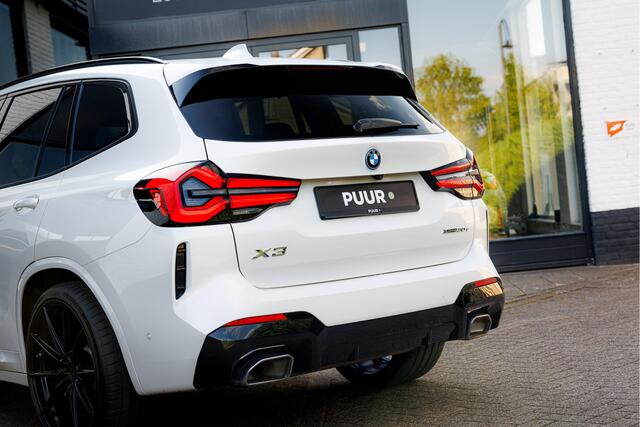 BMW X3 xDrive30e Competition Stoelen Pano - Harman Kardon - Head Up