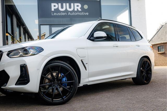 BMW X3 xDrive30e Competition Stoelen Pano - Harman Kardon - Head Up