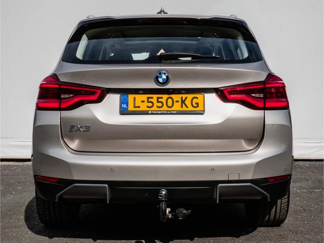 BMW X3 iX3 Executive 80 kWh SOH 100% Trekhaak/ Elek. panoramadak/ Adapt. cruise/ Camera/ Elek. achterklep