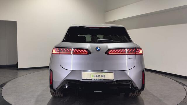 BMW X3 iX3 50 xDrive 113 kWh | M Sport Pro | Trekhaak | H&K Audio