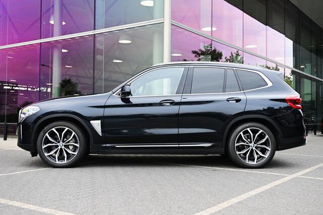 BMW X3 iX3 High Executive / Sportstoelen / Comfort Access / Head-Up / Harman Kardon / Adaptieve LED / Parking Assistant Plus