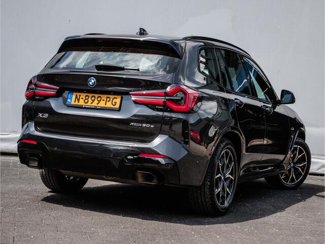 BMW X3 xDrive30e Business Edition Plus Facelift!/ M-Pakket/ Trekhaak/ Sportstoelen/ Laser Led/ Camera/ Carplay/ Elektr. achterklep