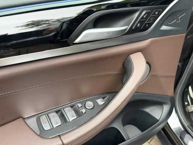 BMW X3 IX3 High Executive 80kWh M-Pakket SOH 100% Pano/Trekhaak/Headup/Acarplay/Fabrieksgarantie