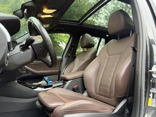 BMW X3 IX3 High Executive 80kWh M-Pakket SOH 100% Pano/Trekhaak/Headup/Acarplay/Fabrieksgarantie