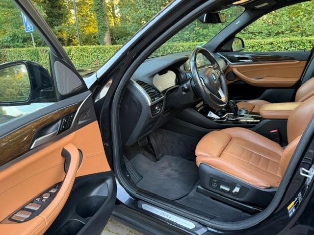 BMW X3 IX3 High Executive SOH 96%/Trekhaak/Pano/Leer/Headup/360Camera/Harman Karbon