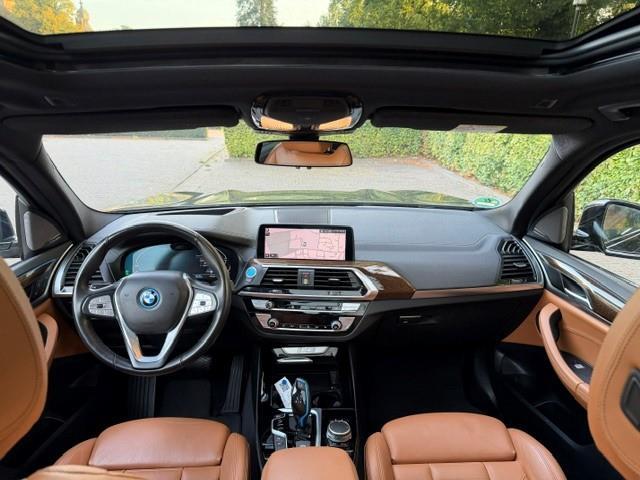 BMW X3 IX3 High Executive SOH 96%/Trekhaak/Pano/Leer/Headup/360Camera/Harman Karbon