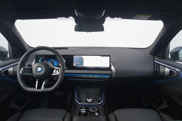 BMW X3 30e xDrive | M Sportpakket Pro | Panoramadak | Harman Kardon | Driving Assistant Professional | Trekhaak