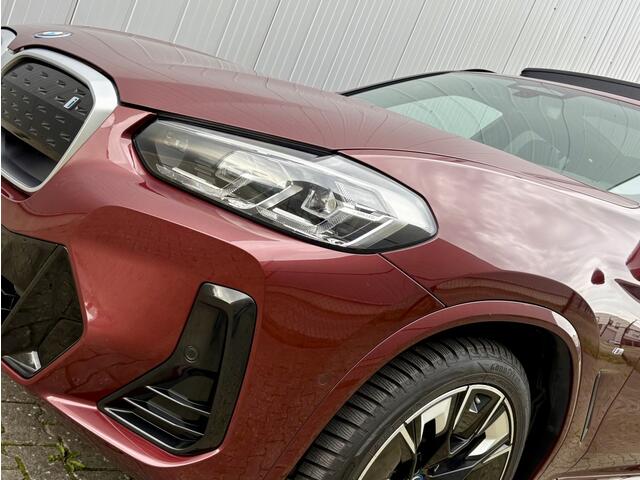 BMW X3 iX3 HIGH EXECUTIVE M-SPORT 80 kWh / PANODAK / SOH100%!!