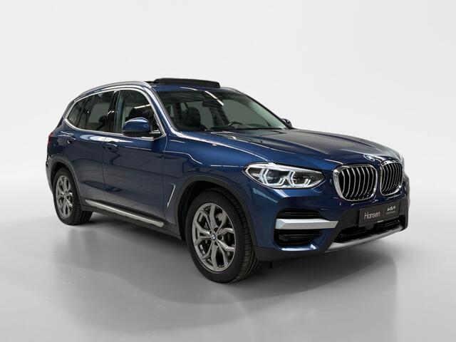 BMW X3 xDrive30e High Executive I Panoramadak I Adaptive Cruise I Stoelverwarming I Camera I Elek. Achterklep I Harmon Kardon I