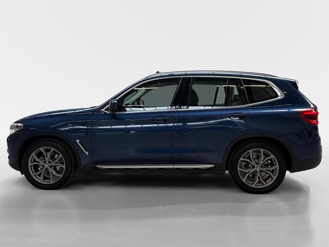 BMW X3 xDrive30e High Executive I Panoramadak I Adaptive Cruise I Stoelverwarming I Camera I Elek. Achterklep I Harmon Kardon I