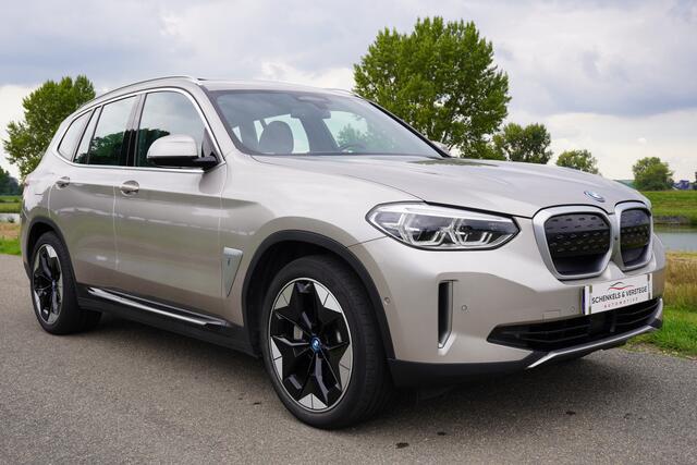 BMW X3 iX3 High Executive 80 kWh / Pano / Trekhaak / Co Pilot / Harman Kardon /