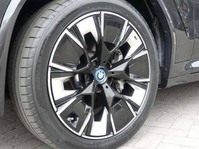 BMW X3 iX3 High Executive M Pack 80 kWh *t/m 10de bouwjaar garantie!