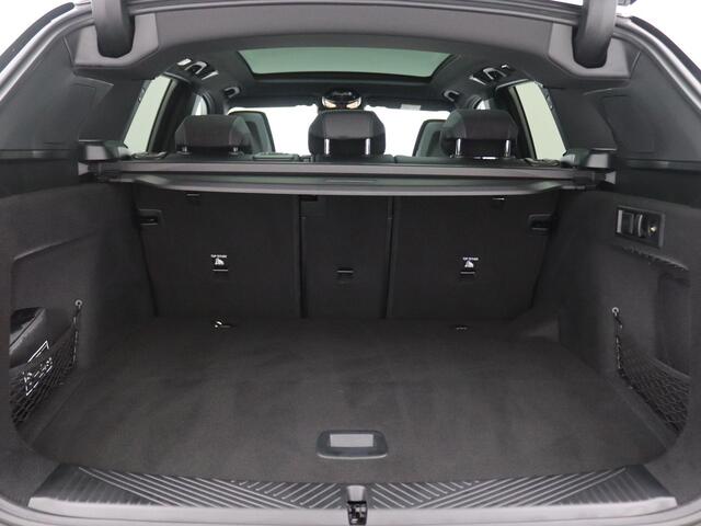 BMW X3 30e xDrive 299PK Aut. M-Sport, Panoramadak, Trekhaak, 20" LM Velgen, Keyless, Head-Up Display, Harman Kardon Audio, Achteruitrijcamera, 360gr. Camera
