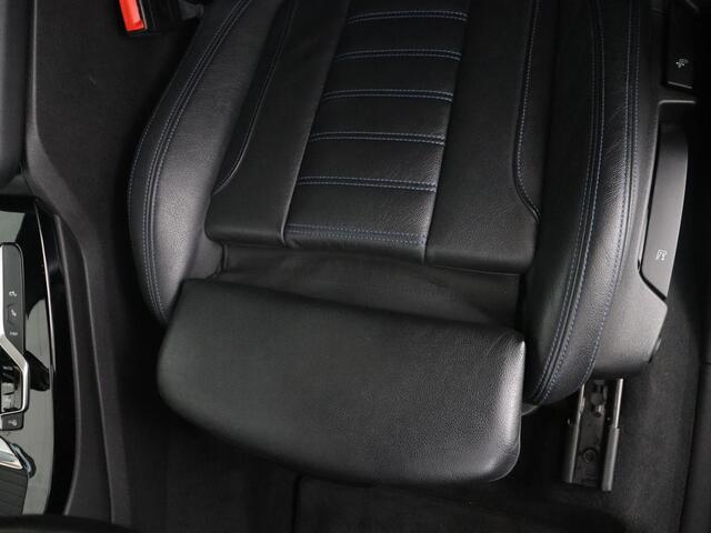 BMW X3 xDrive30e High Executive | Panoramadak | Leder | Adaptive cruise | Head-up | Stoelverwarming | Trekhaak | Sfeerverlichting | Camera | Park assist | Elektrische achterklep