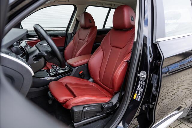 BMW X3 xDrive30e LED / Camera / All-Season / Carplay /