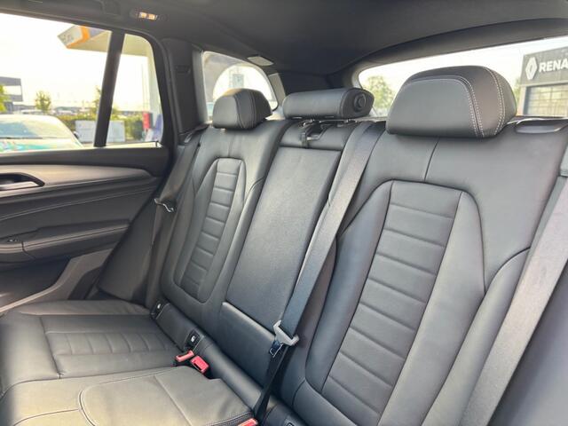 BMW X3 xDrive 30e Business Edition Plus M Sport Trekhaak Panoramadak