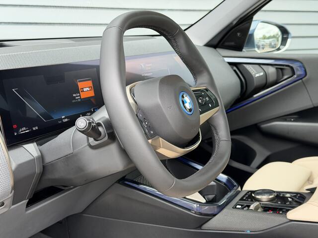BMW X3 30e xDrive | Panorama dak | Head-Up | 360 Camera | Harman Kardon