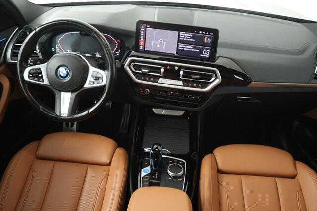 BMW X3 iX3 Executive 80 kWh (TREKHAAK, 98,9% SOH, PANORAMADAK, STOELVERWARMING, SFEERVERLICHTING, CAMERA, 1e EIGENAAR, DEALER ONDERHOUDEN)