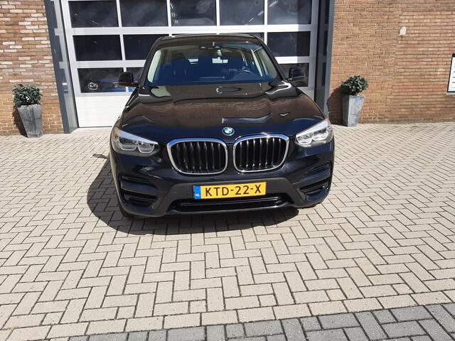 BMW X3 xDrive30e Business Edition TREKHAAK