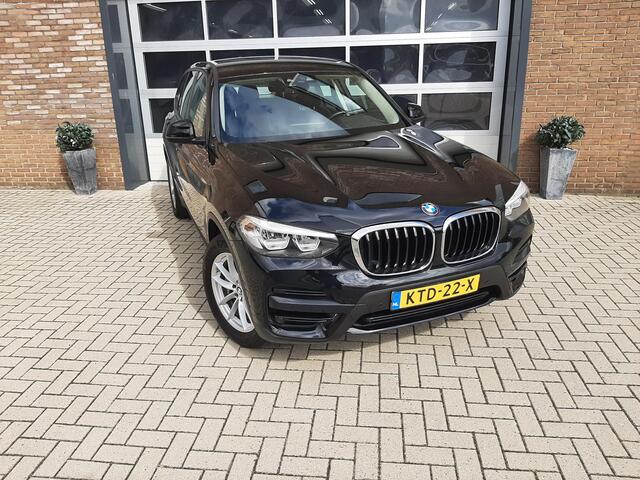 BMW X3 xDrive30e Business Edition TREKHAAK
