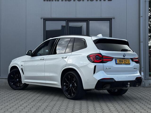 BMW X3 xDrive30e High Executive M sport | 292 pk | Laser | Trekhaak | Panoramadak | M stoelen