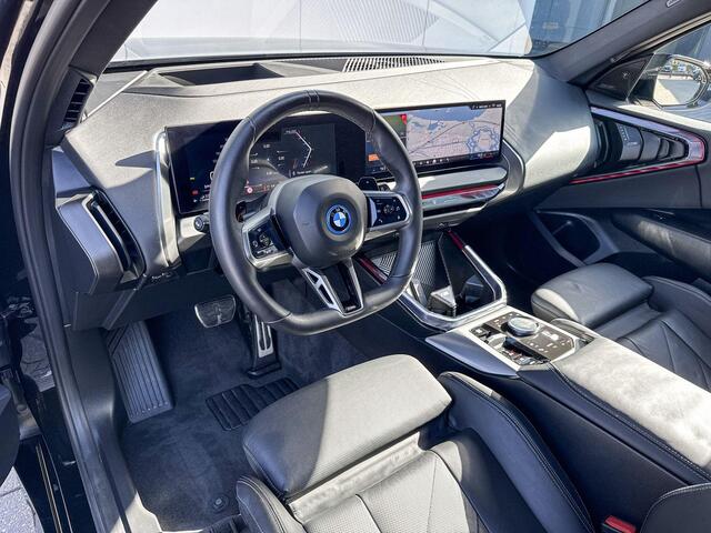 BMW X3 30e xDrive | Trekhaak | M Sport | Panoramadak | Professional Pack|