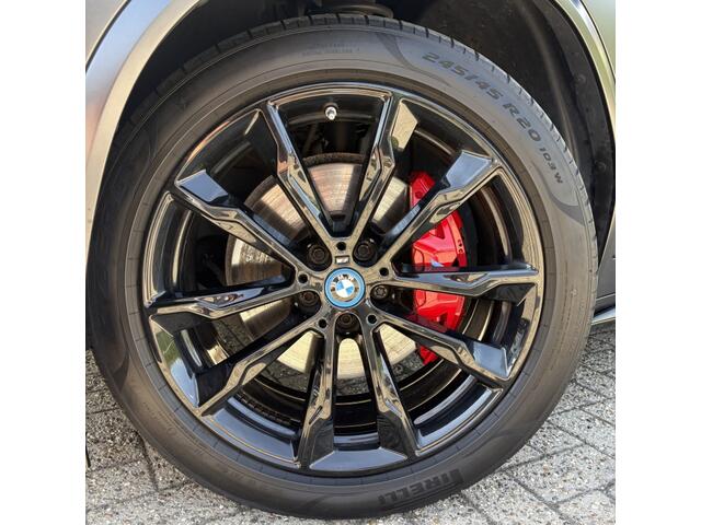 BMW X3 xDrive 30e M-Sport| Individual Frozen Black | Pano | Trekhaak |